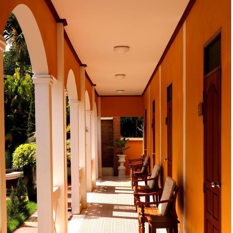 Le Jardin Hotel Pakse Exterior foto